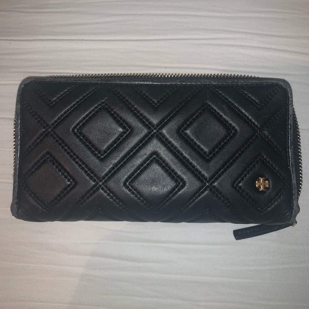 Tory burch black leather wallet